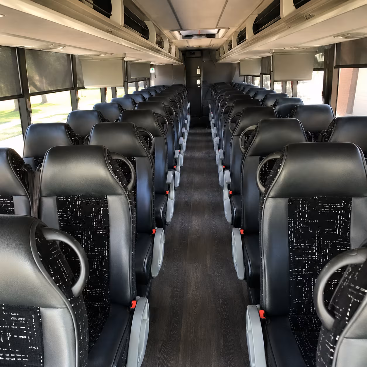 charter bus shuttles to westchester county airport hpn the closest airport to norwalk