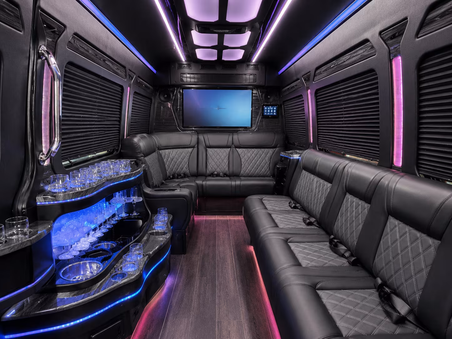 holiday service and special event church shuttles in norwalk