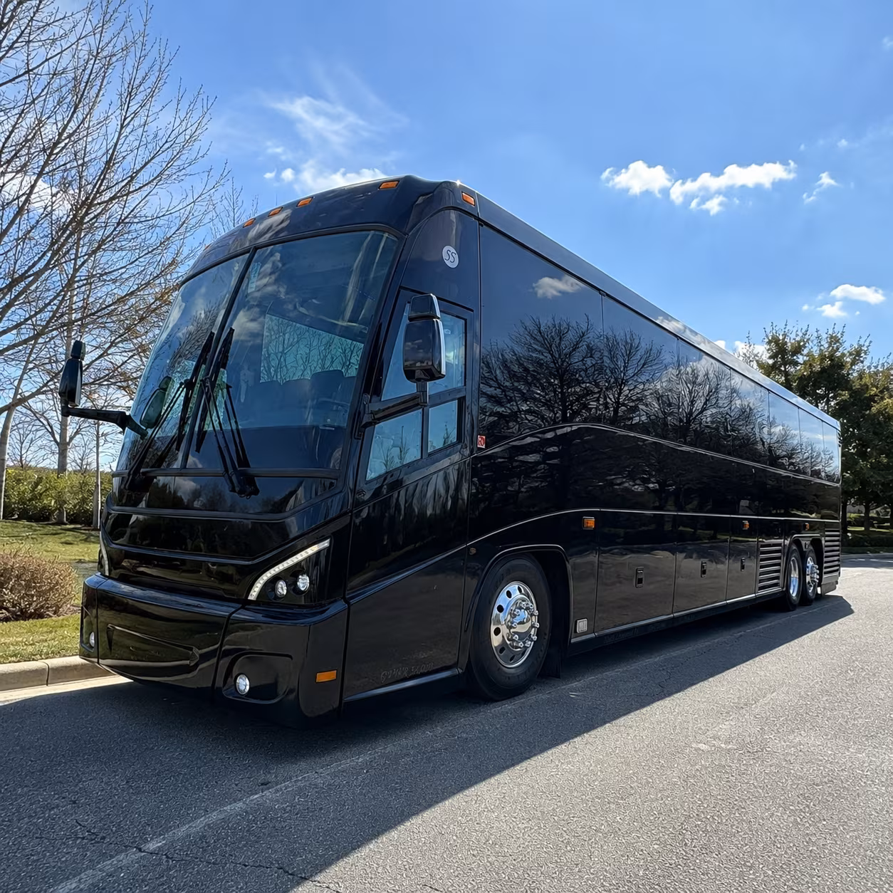 norwalk charter bus services fleet