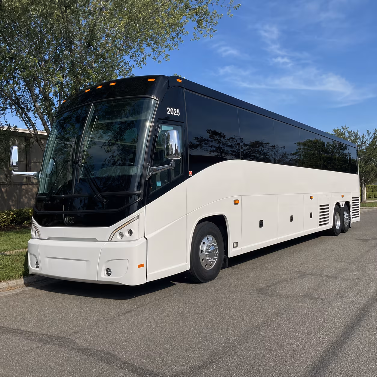 one bus gets your group to foxwoods or mohegan sun and back