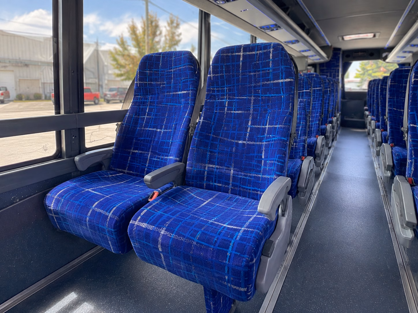 shuttle your guests from the south norwalk metro north station