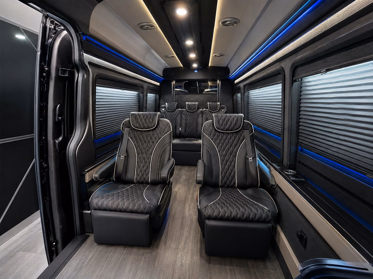 tweed new haven regional airport hvn shuttle buses from norwalk